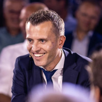 Elit staal